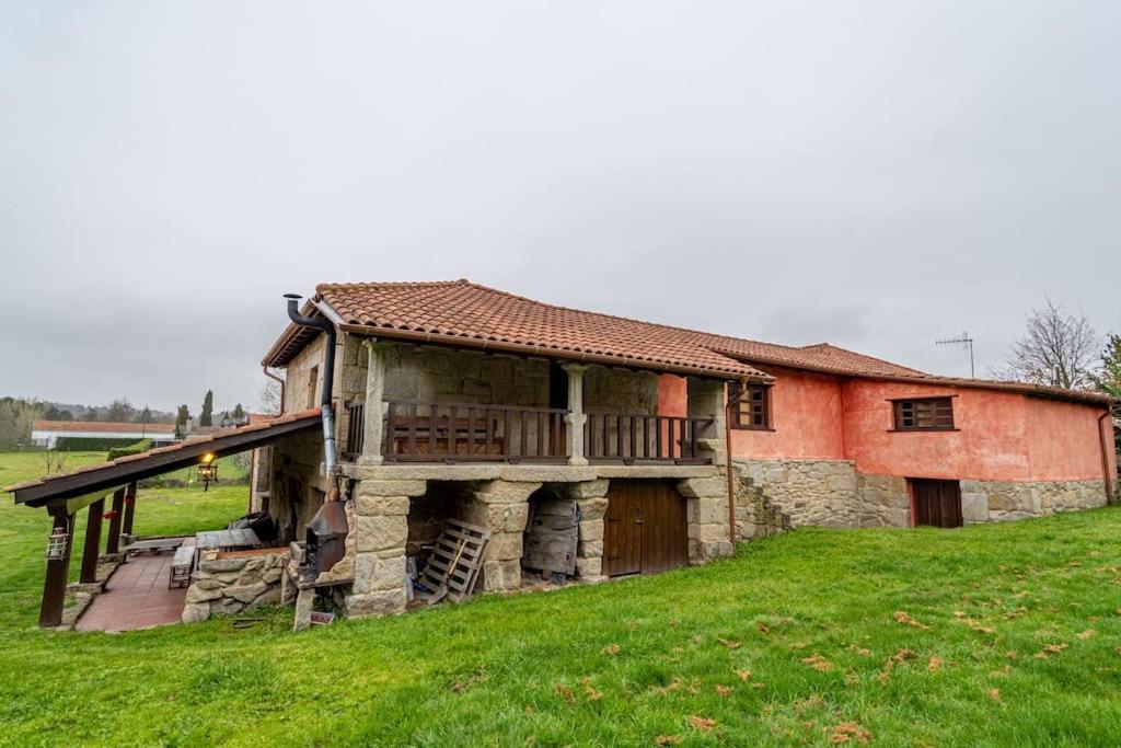 Casa De Campo Con Piscina, Entera O Por Habitaciones Amoeiro Eksteriør bilde