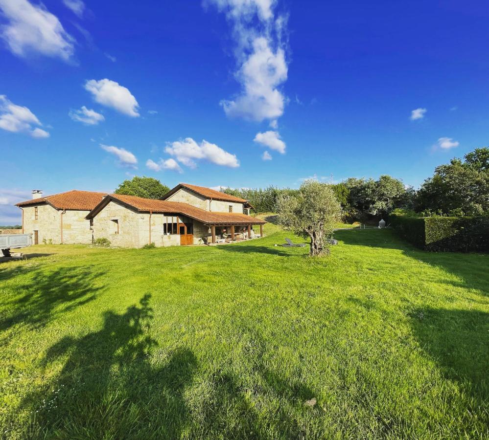 Casa De Campo Con Piscina, Entera O Por Habitaciones Amoeiro Eksteriør bilde