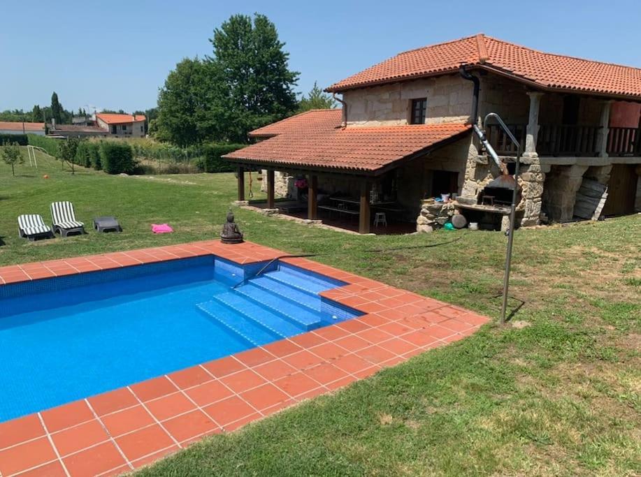 Casa De Campo Con Piscina, Entera O Por Habitaciones Amoeiro Eksteriør bilde